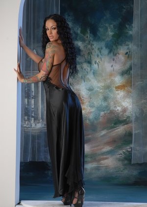 Big breasted Latina MILF Sienna Lopez plunging fingers into damp pussy